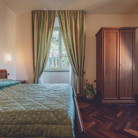 Albergo Ristorante Pasqui Rocca San Casciano Exteriér fotografie